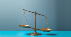 Una bilancia che pende verso una direzione, simboleggiando decisioni in conflitto, su uno sfondo blu e grigio.